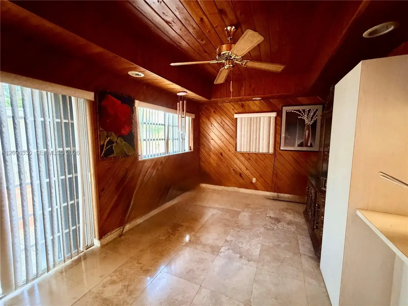261 E 50th St, Hialeah FL 33013 photo 5