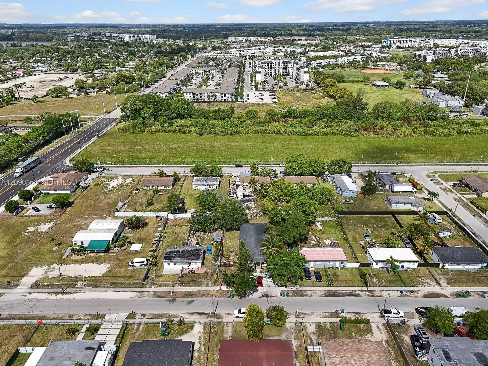 26650 SW 138th Ct, Homestead FL 33032 photo 2