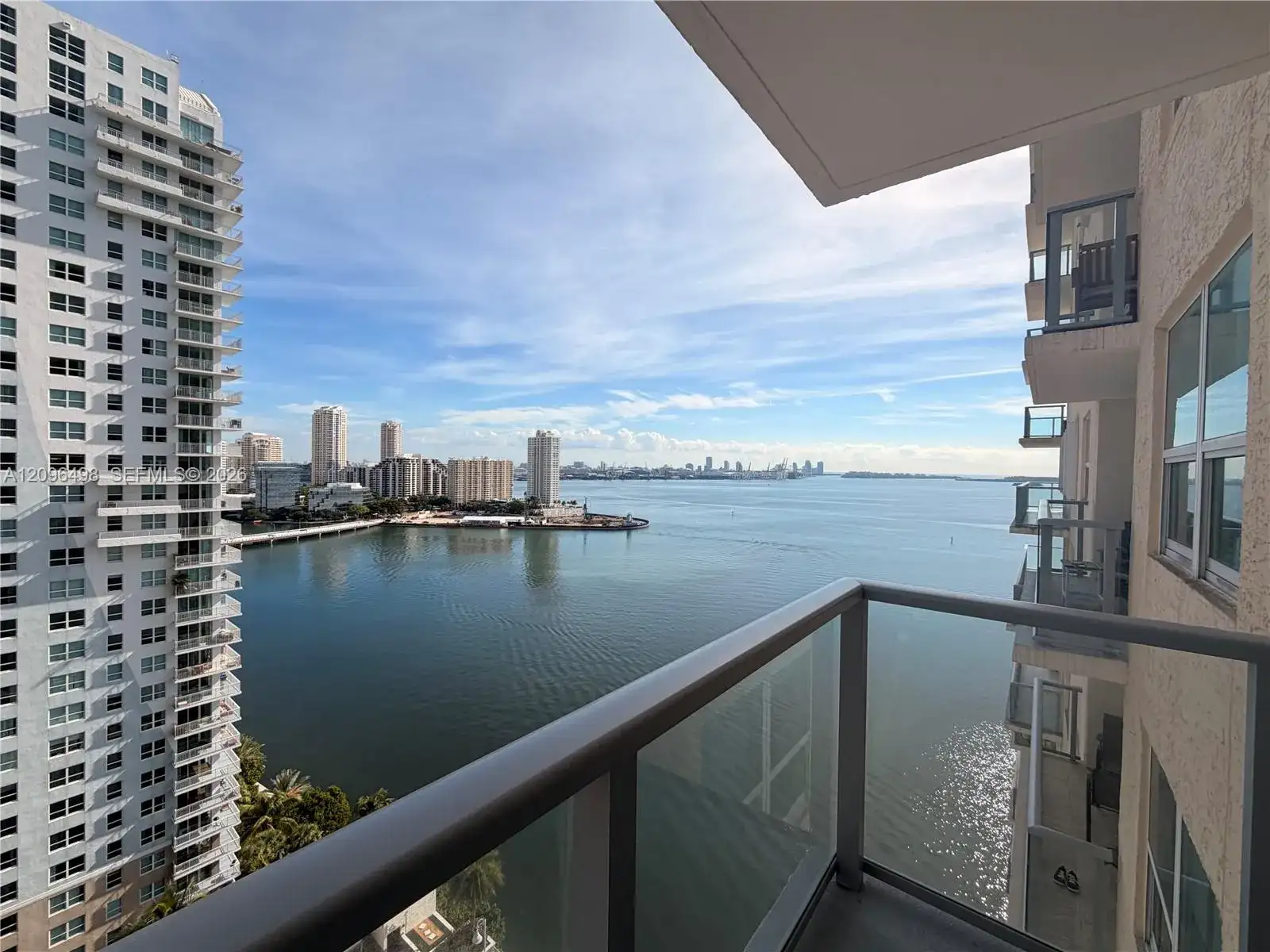 1155 Brickell Bay Dr # 2006, Miami FL 33131 photo 2