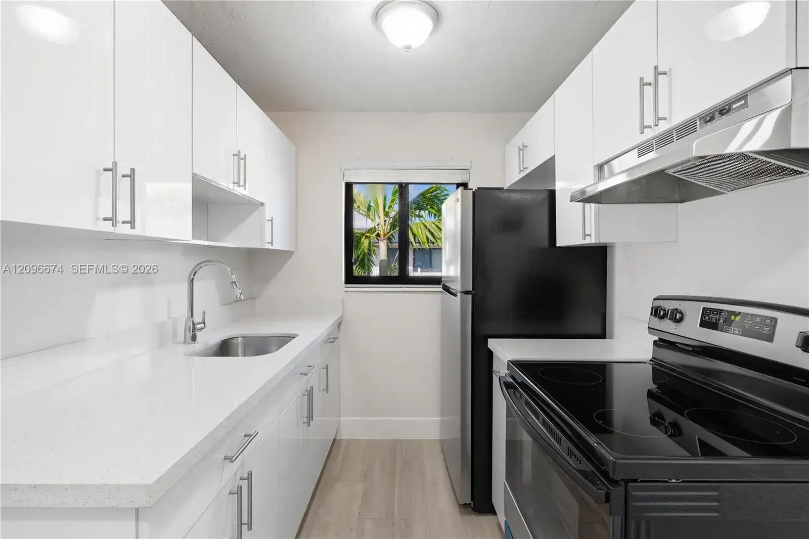 1310 W 29th St # 29, Hialeah FL 33012 photo 2