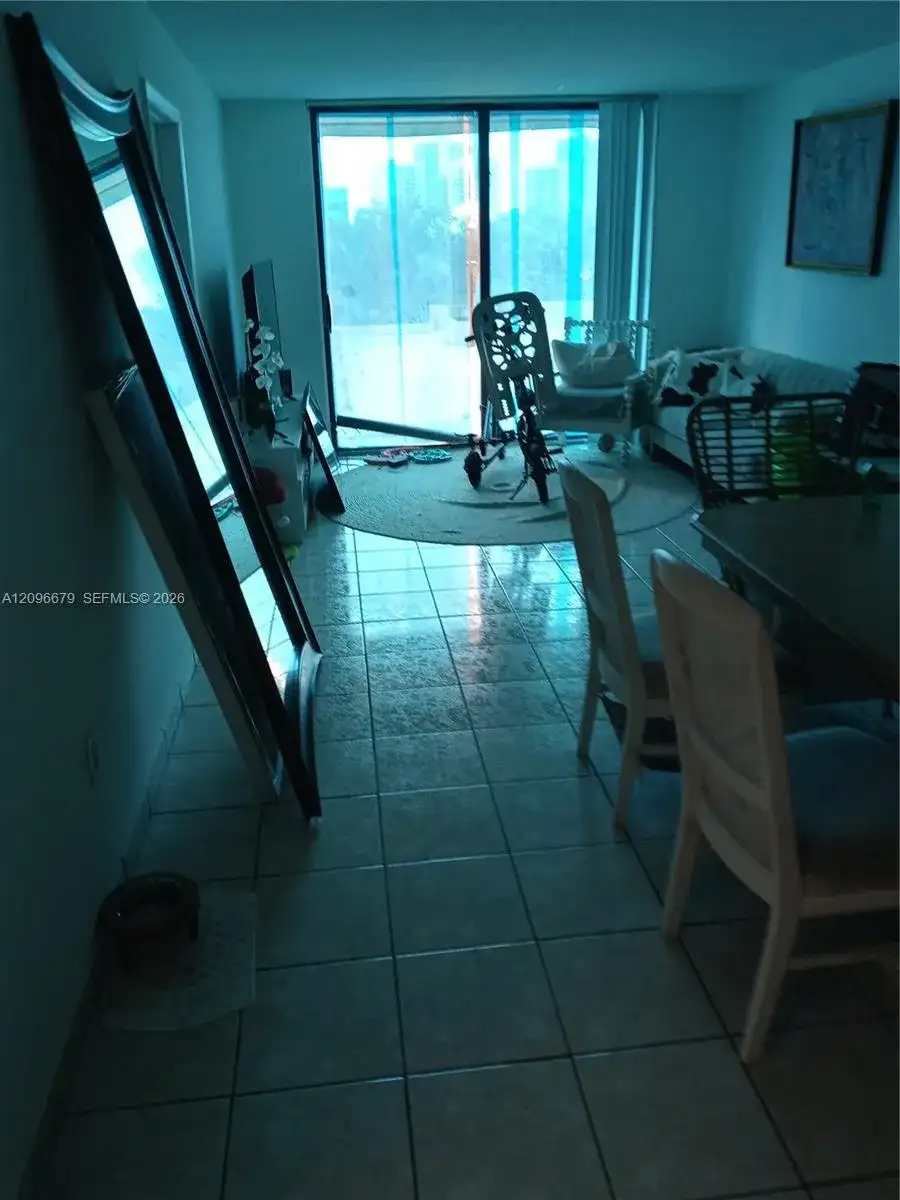 210 174th St # 407, Sunny Isles Beach FL 33160 photo 3