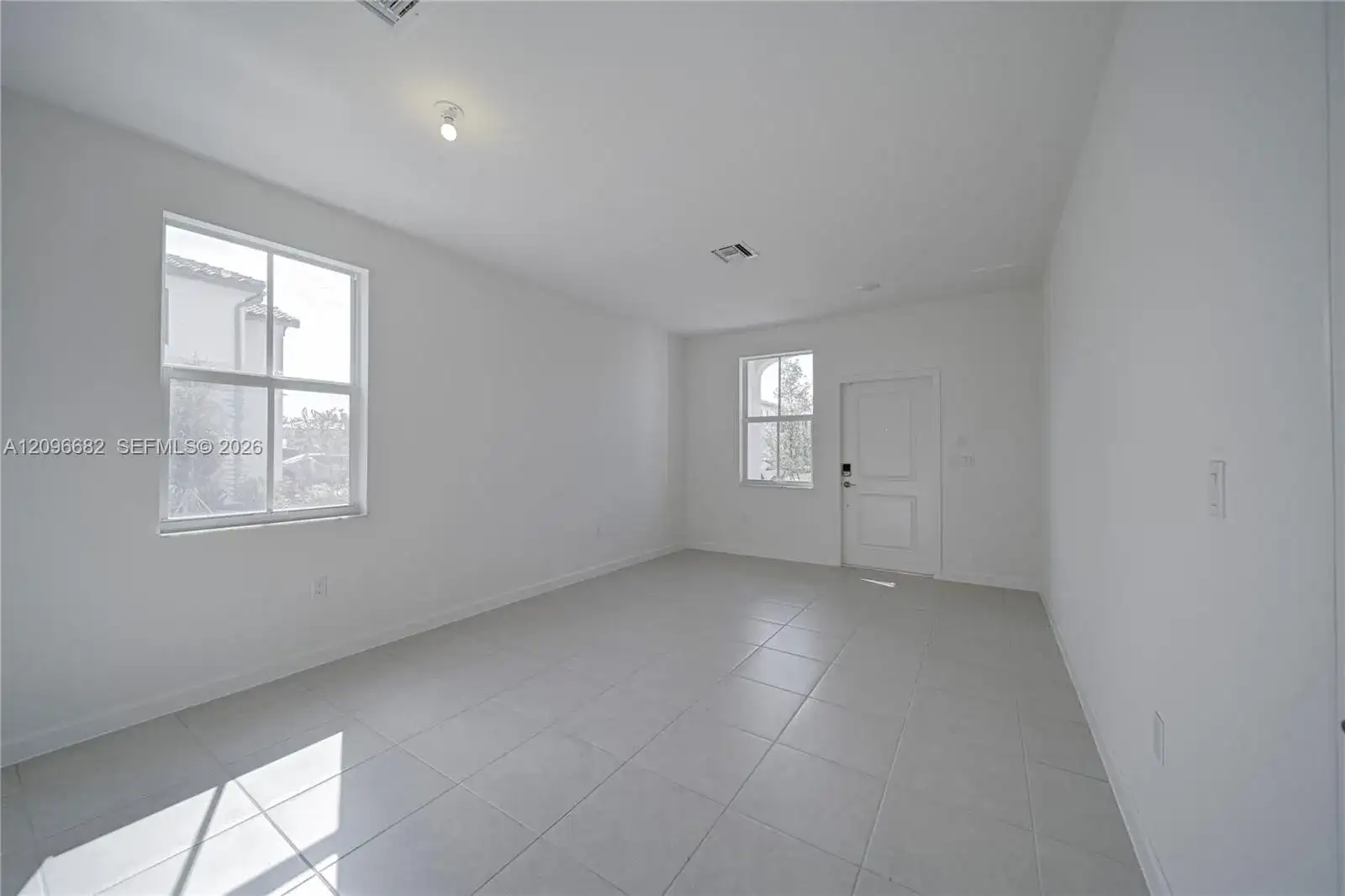 11881 NW 47th Mnr, Coral Springs FL 33076 photo 4
