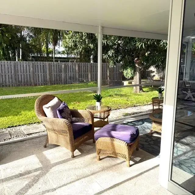 9021 SW 197th St, Cutler Bay FL 33157 photo 4