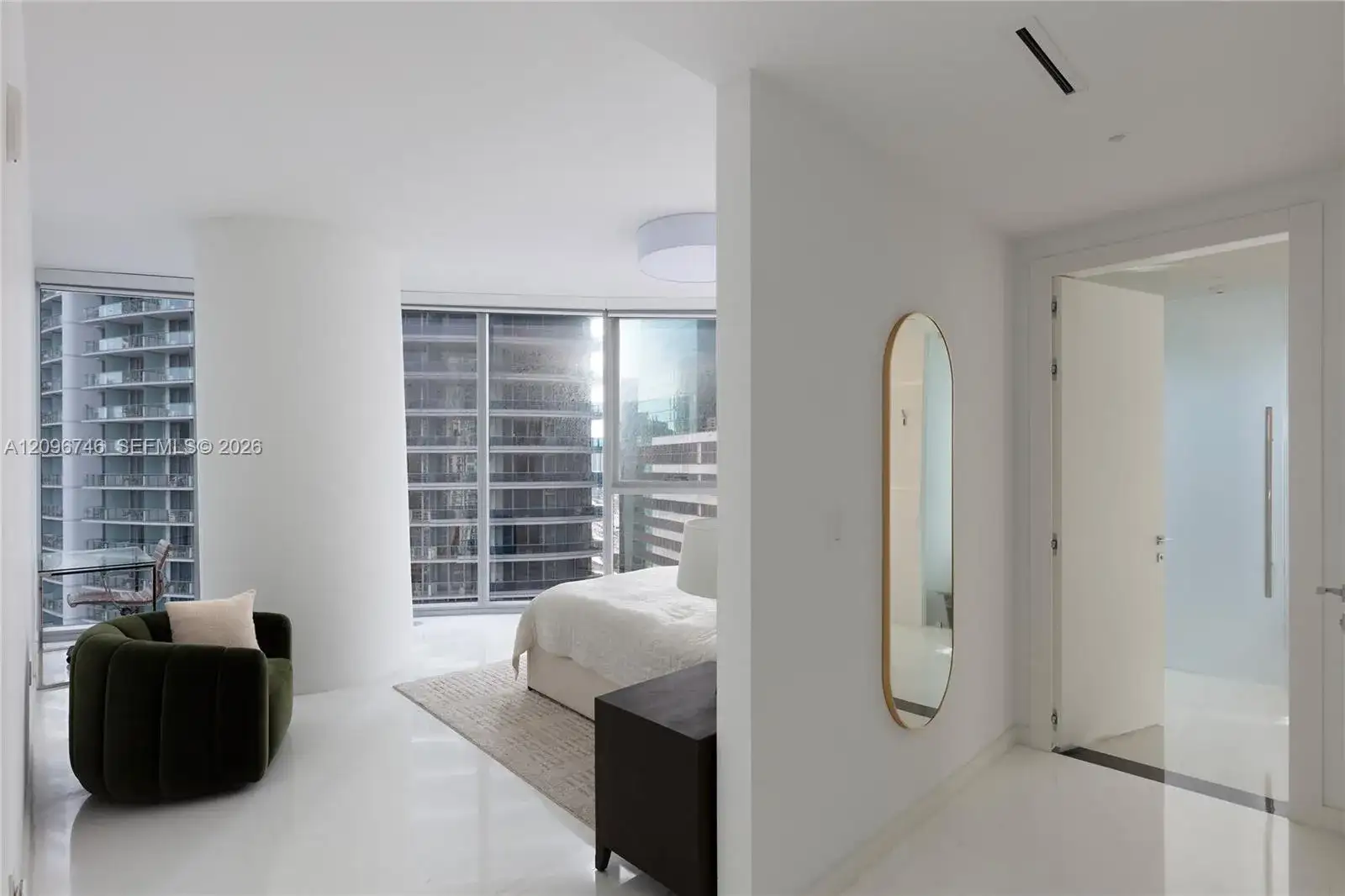 300 S Biscayne Blvd Way # 2107, Miami FL 33131 photo 5