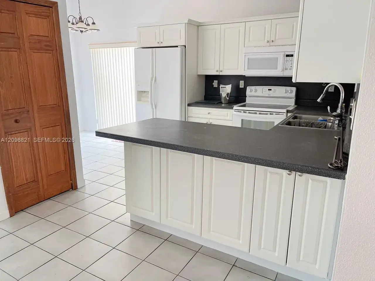14512 SW 96th Ter, Miami FL 33186 photo 5