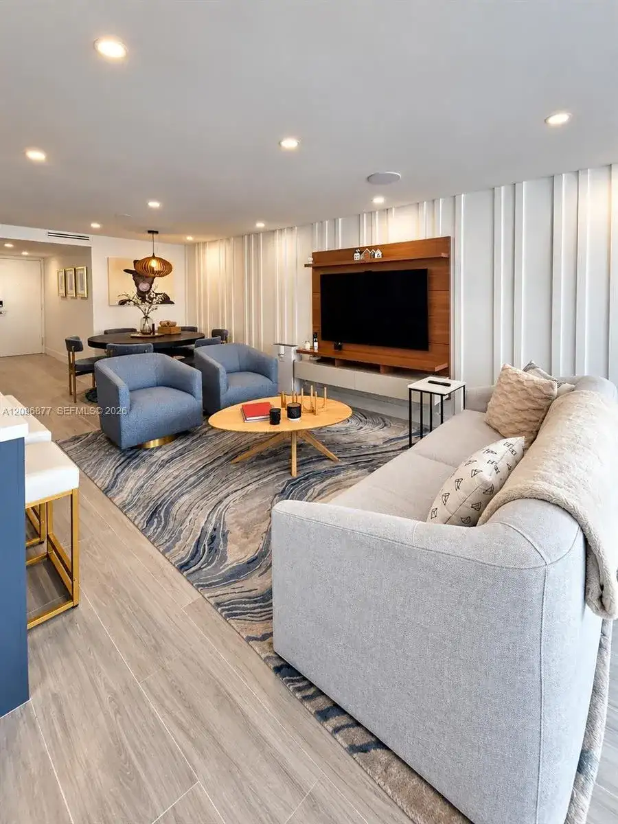2655 Collins Ave # 503, Miami Beach FL 33140 photo 3