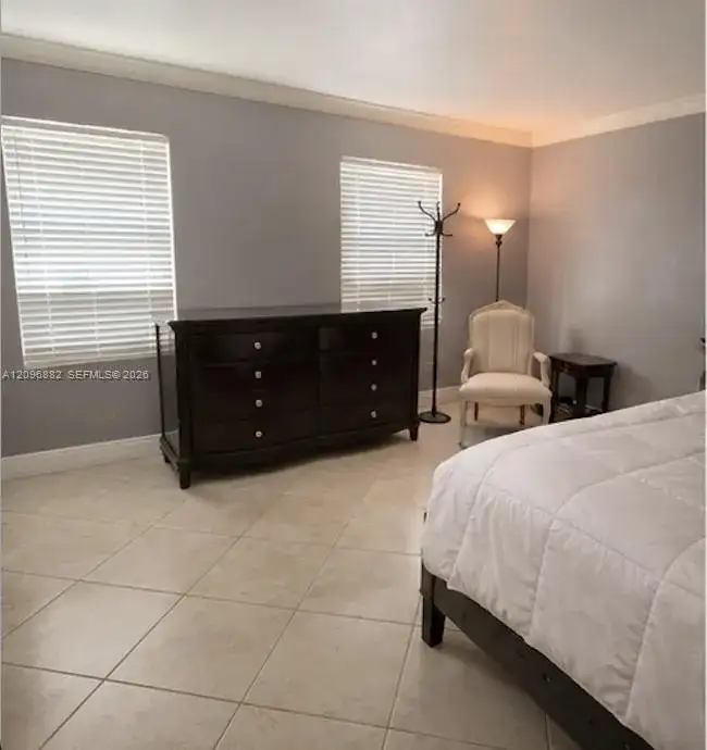 1785 W 72nd St, Hialeah FL 33014 photo 5