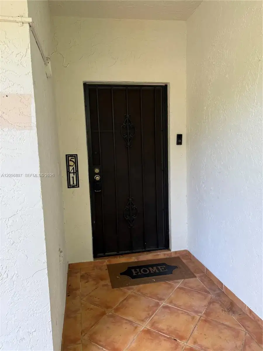 541 NE 199th Ln # 2X, Miami FL 33179 photo 3