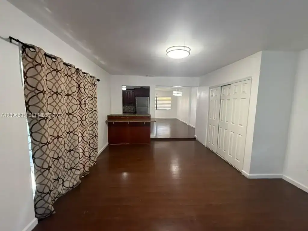 6871 SW 37th St # B, Miami FL 33155 photo 5