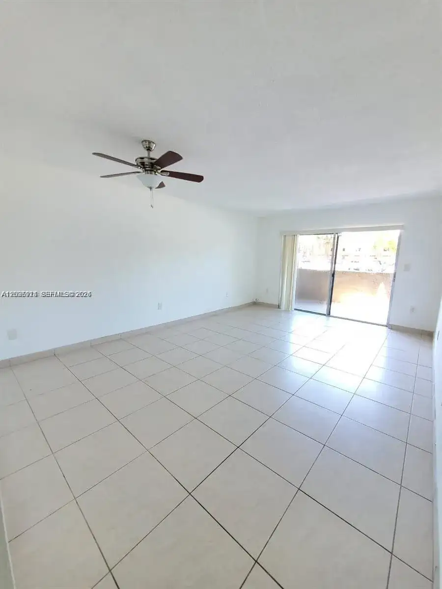 5199 NW 7th St # 101, Miami FL 33126 photo 5