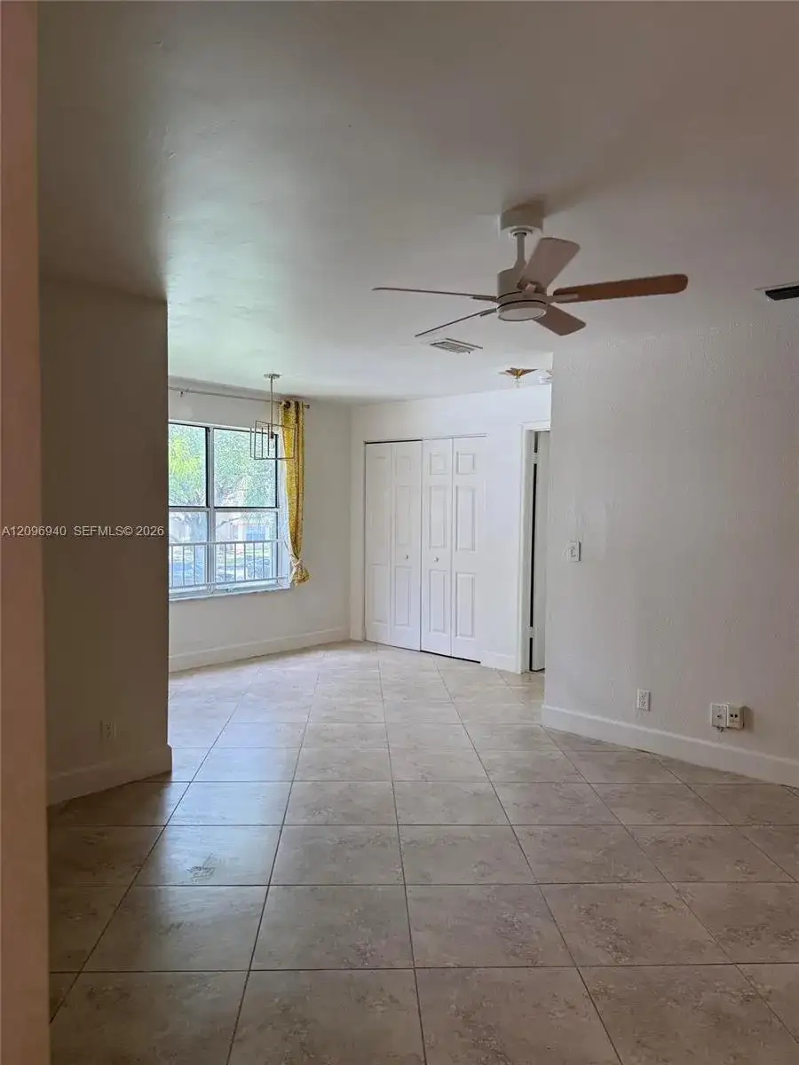 3450 N Pinewalk Dr N # 421, Margate FL 33063 photo 4