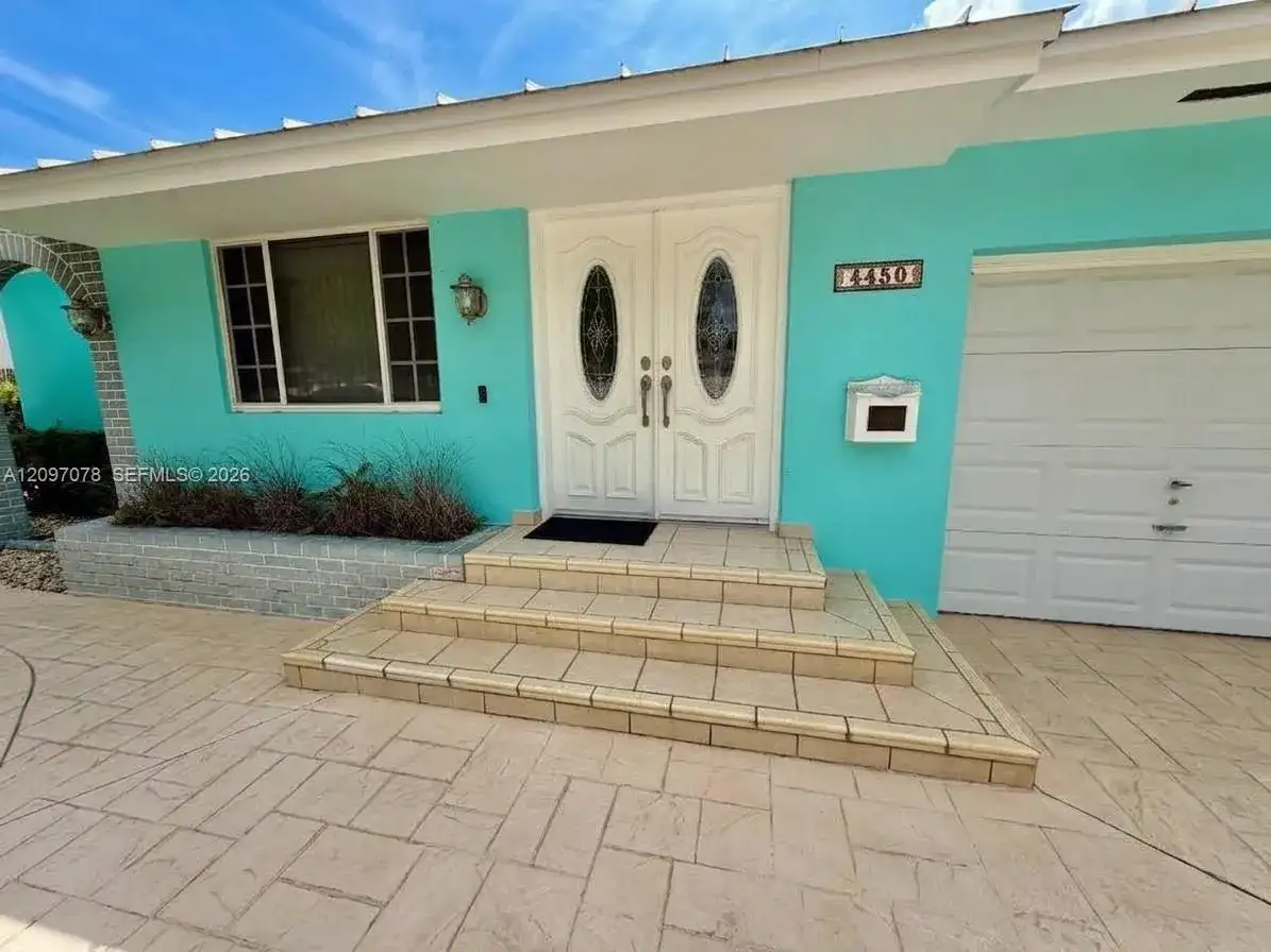 4450 SW 2nd St, Miami FL 33134 photo 3