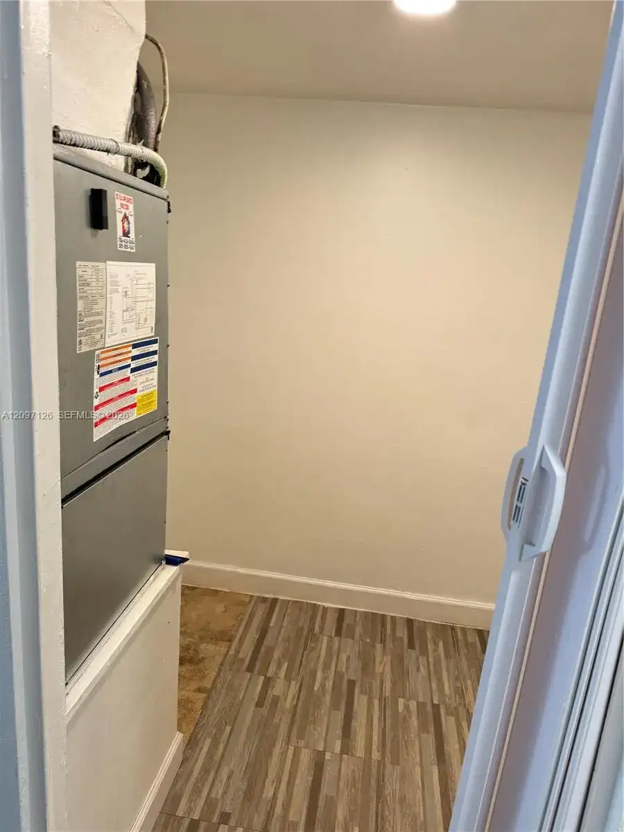 1470 NE 125th Ter # 205, North Miami FL 33161 photo 3