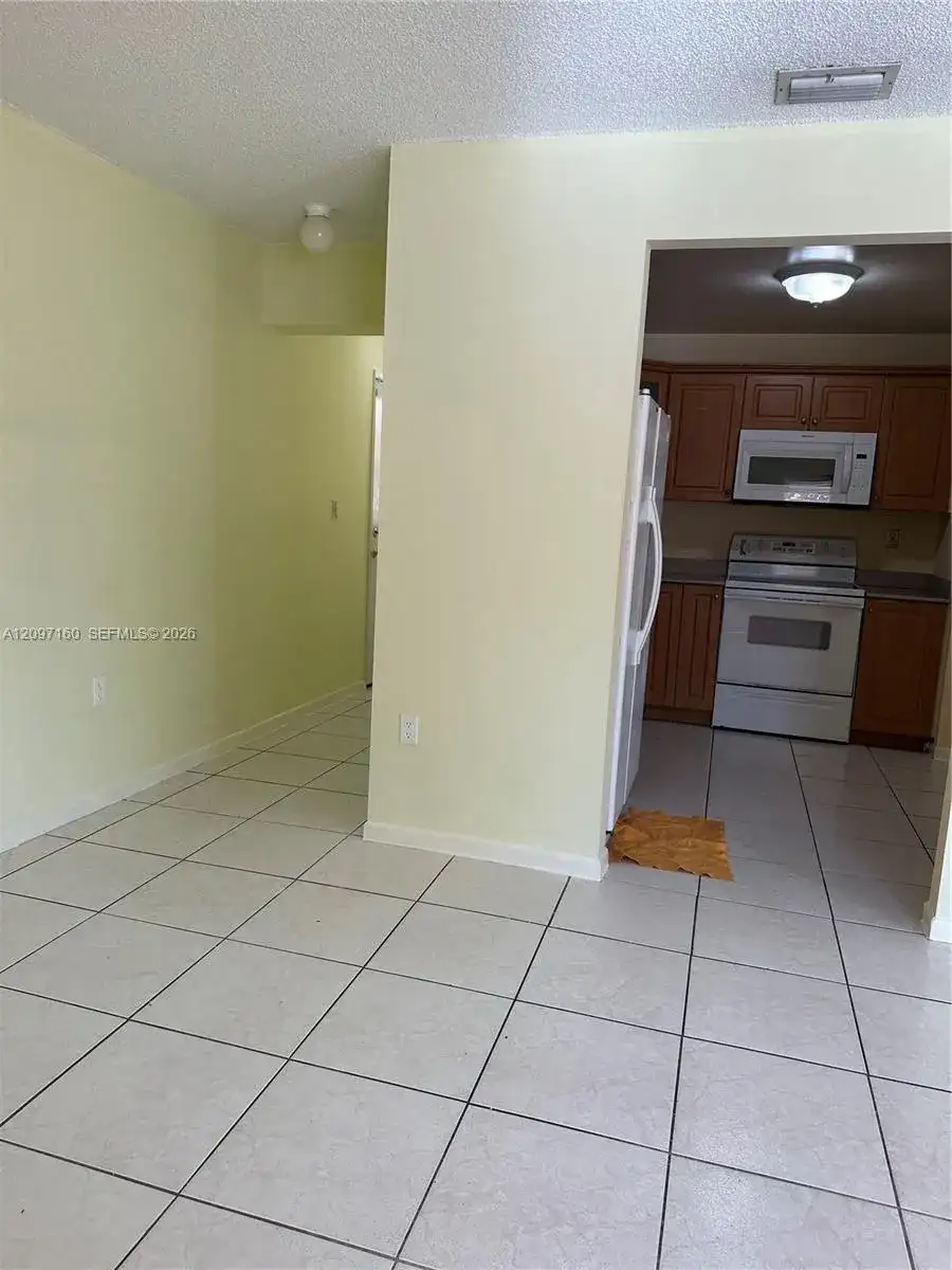 14907 SW 80th St # 201, Miami FL 33193 photo 5