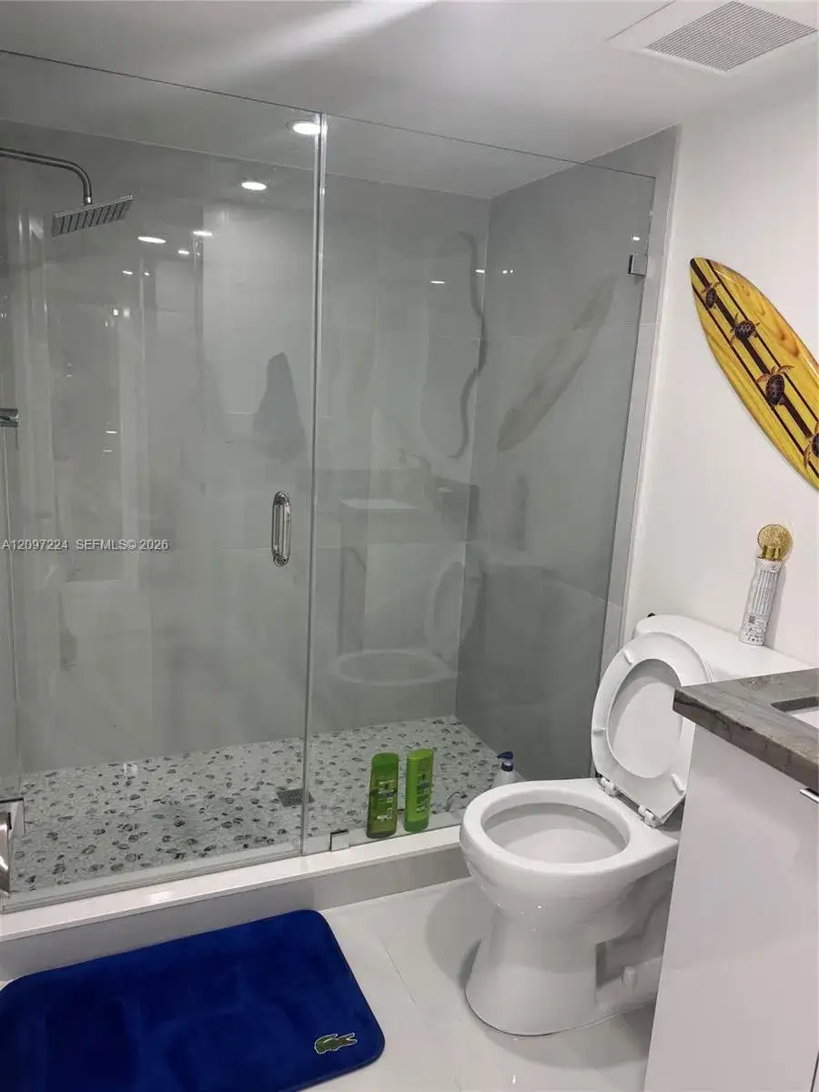 6423 Collins Ave # 401, Miami Beach FL 33141 photo 3