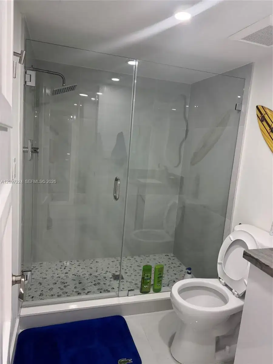 6423 Collins Ave # 401, Miami Beach FL 33141 photo 5