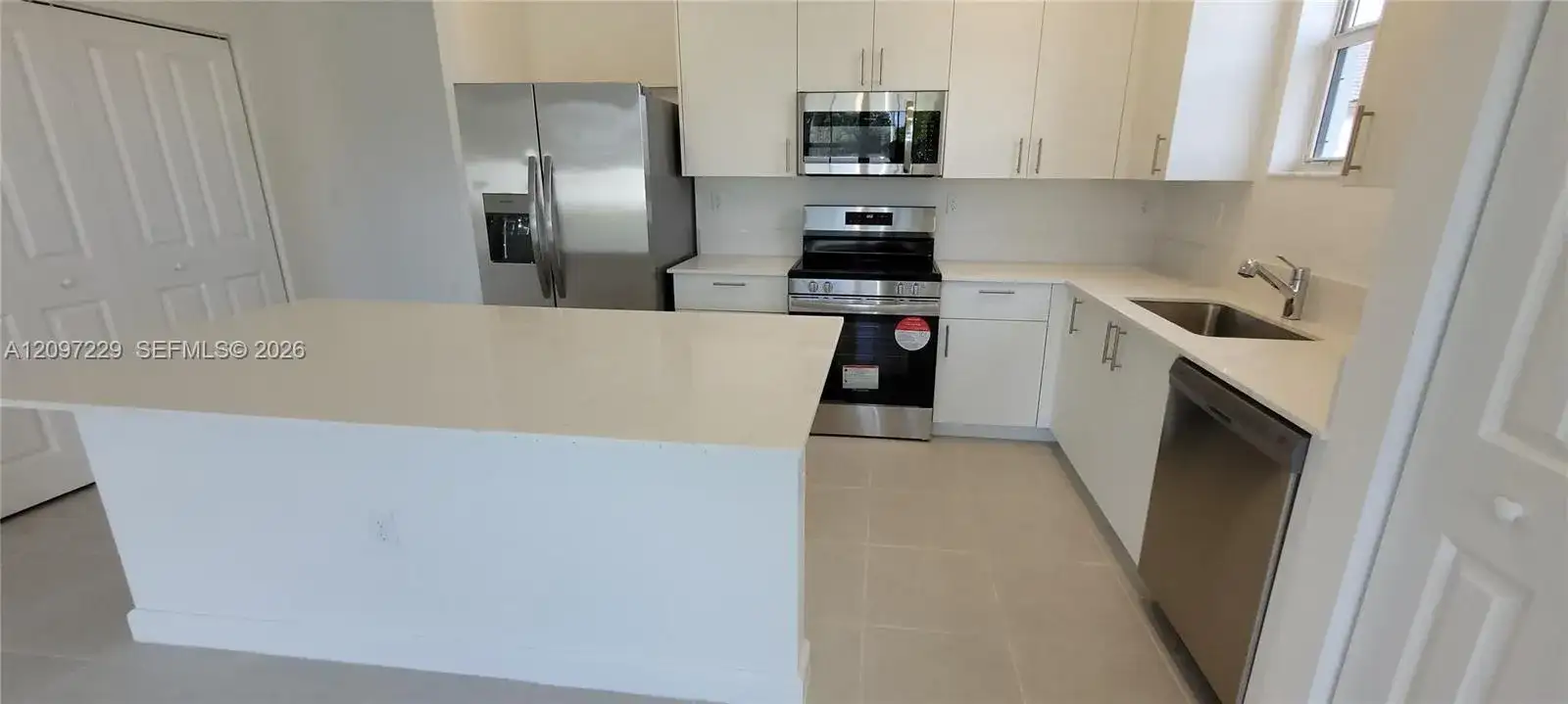 2355 SE 24th Ct # B, Homestead FL 33035 photo 3