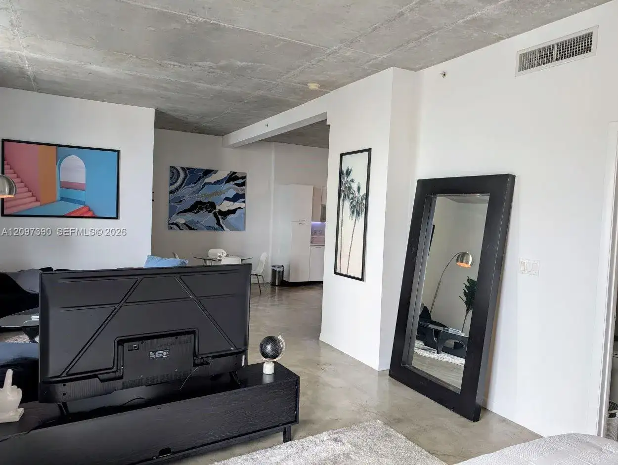 234 NE 3rd St # 1204, Miami FL 33132 photo 4