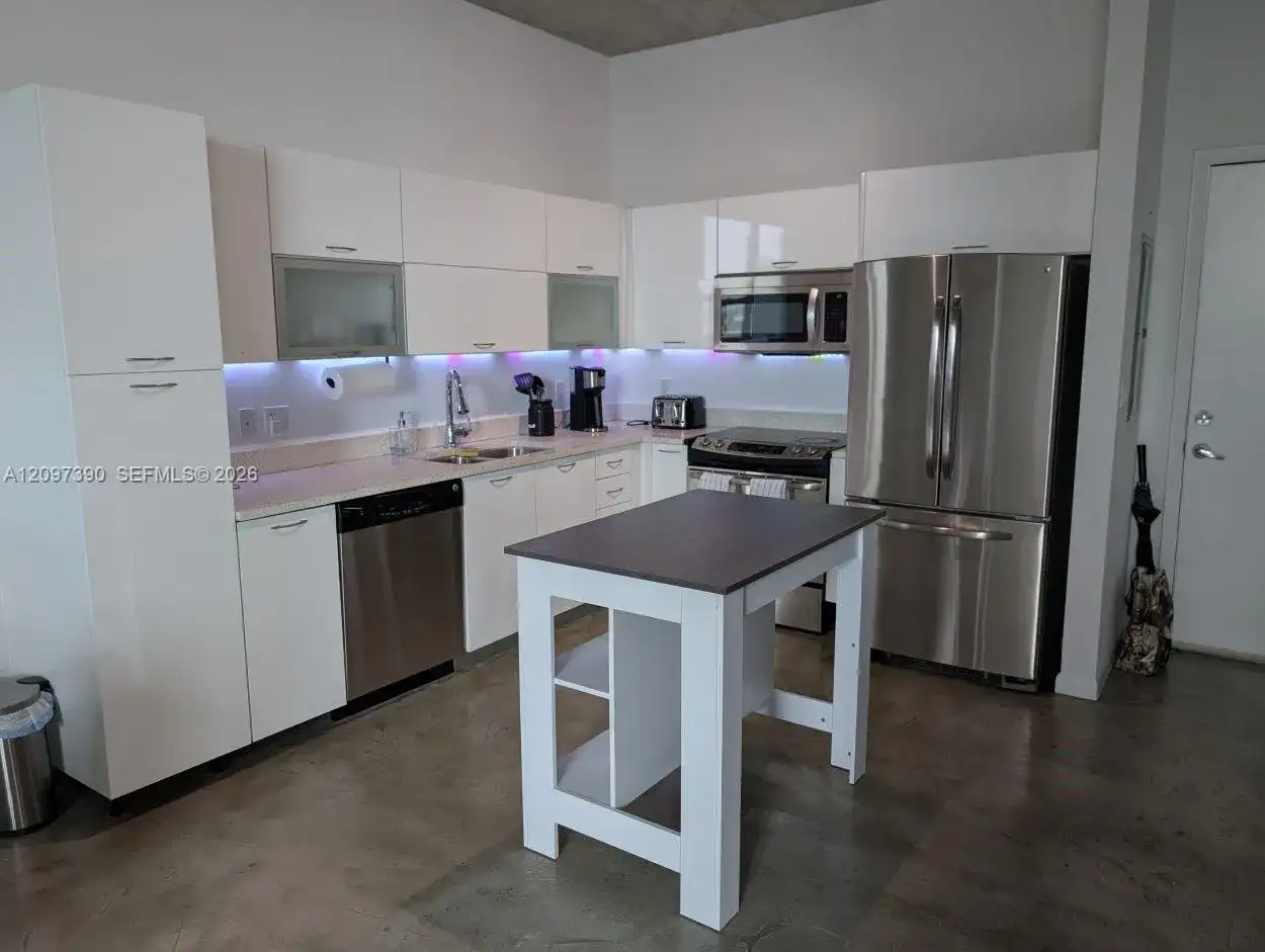 234 NE 3rd St # 1204, Miami FL 33132 photo 5