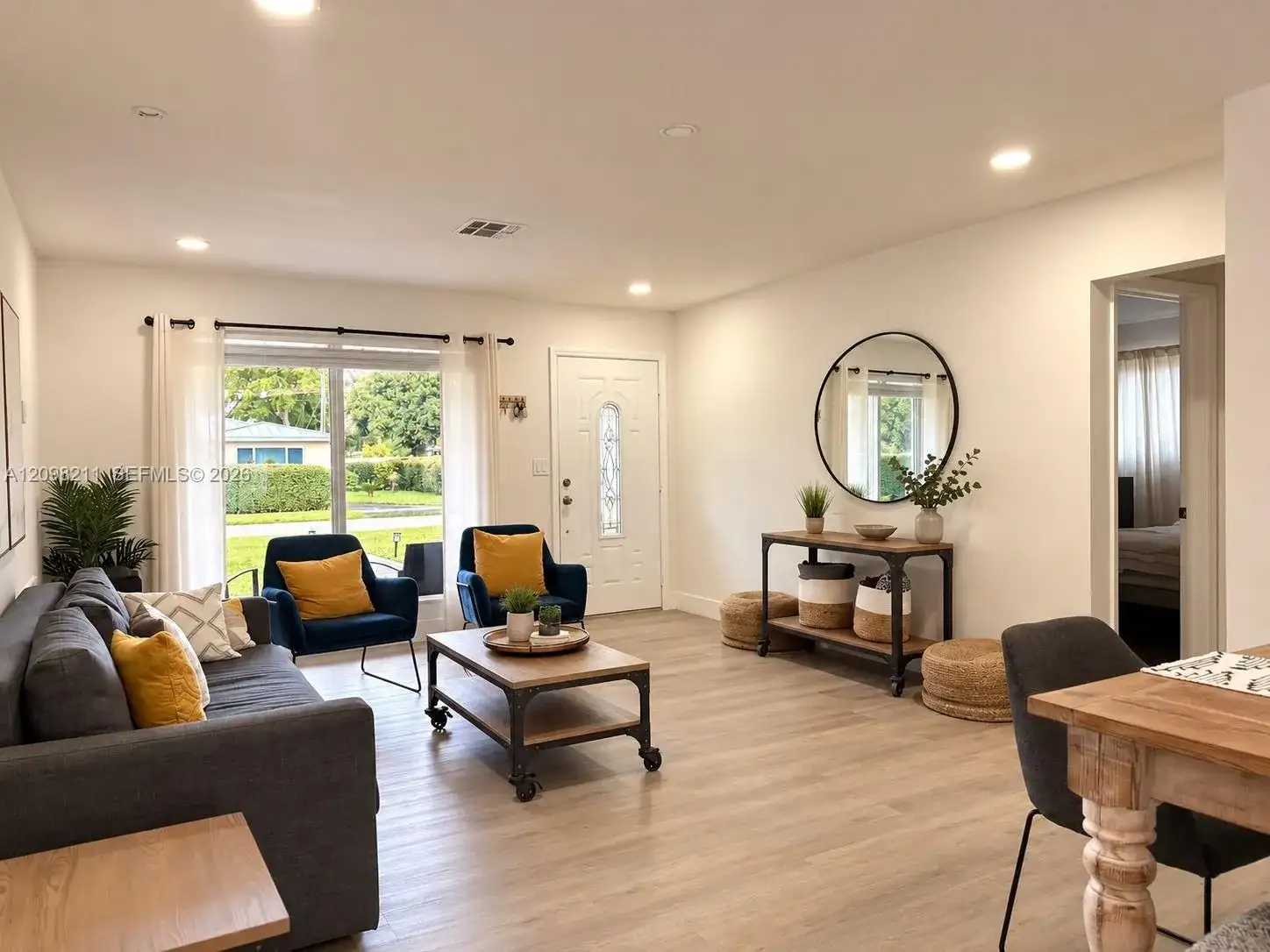 3254 Lincoln St, Hollywood FL 33021 photo 2