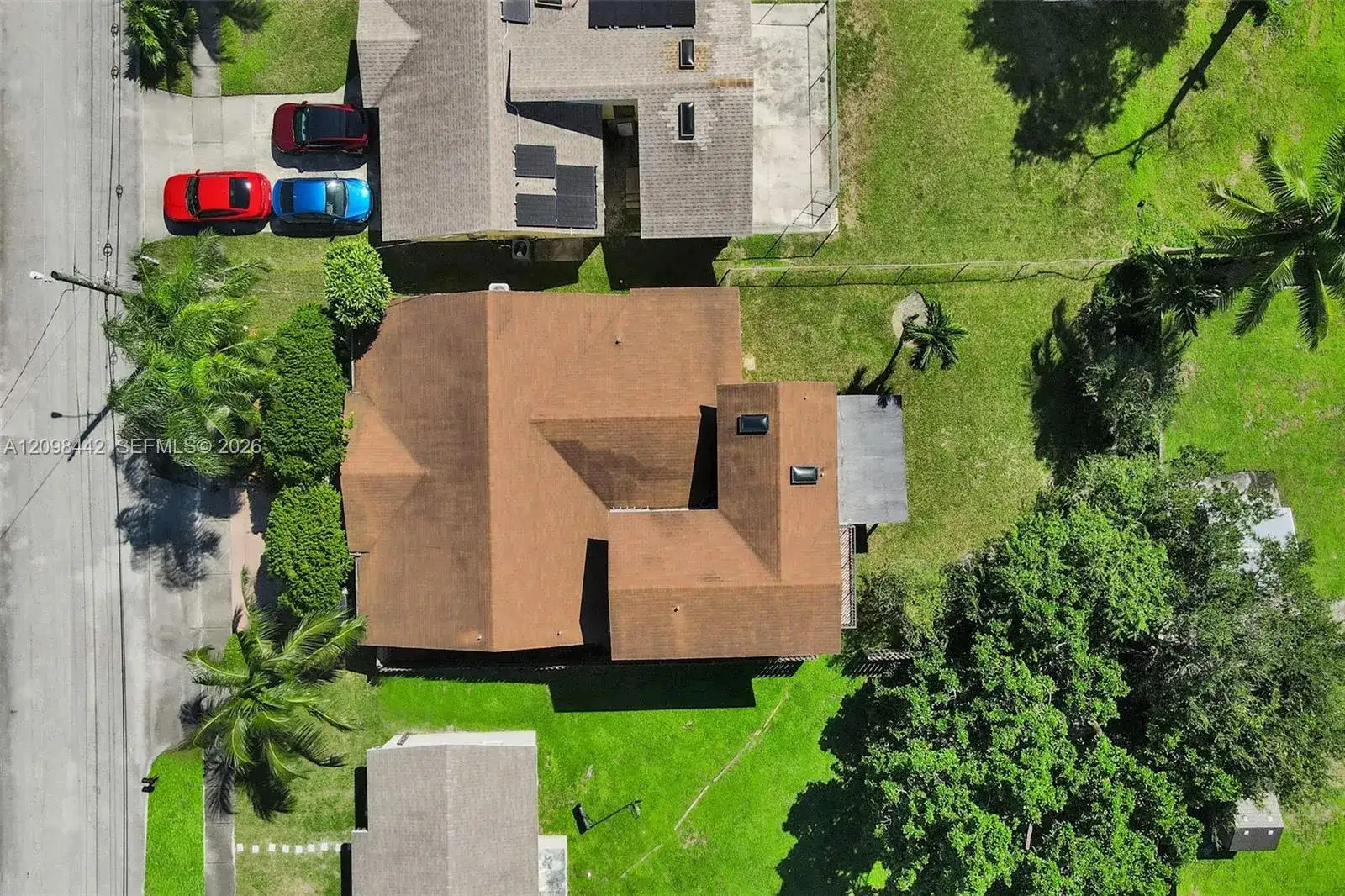 5120 SW 22nd St, West Park FL 33023 photo 4