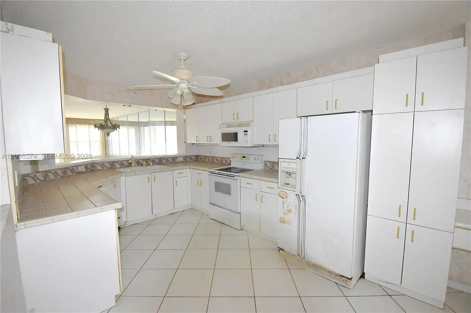 7807 Granville Dr # 104, Tamarac FL 33321 photo 3