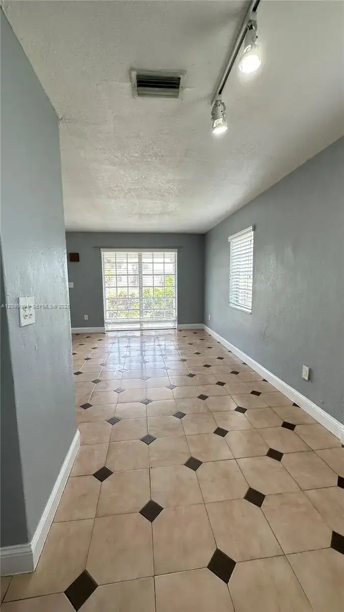 10771 SW 51st Dr, Miami FL 33165 photo 2