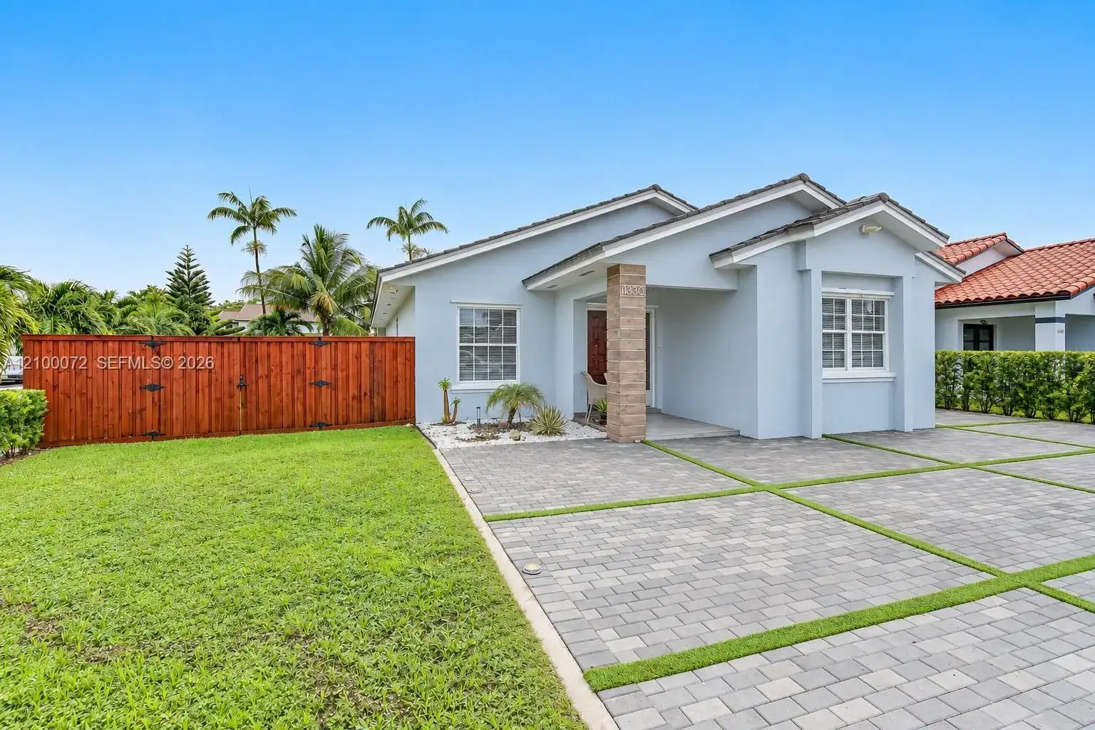 11330 SW 143rd Ct, Miami FL 33186 photo 2
