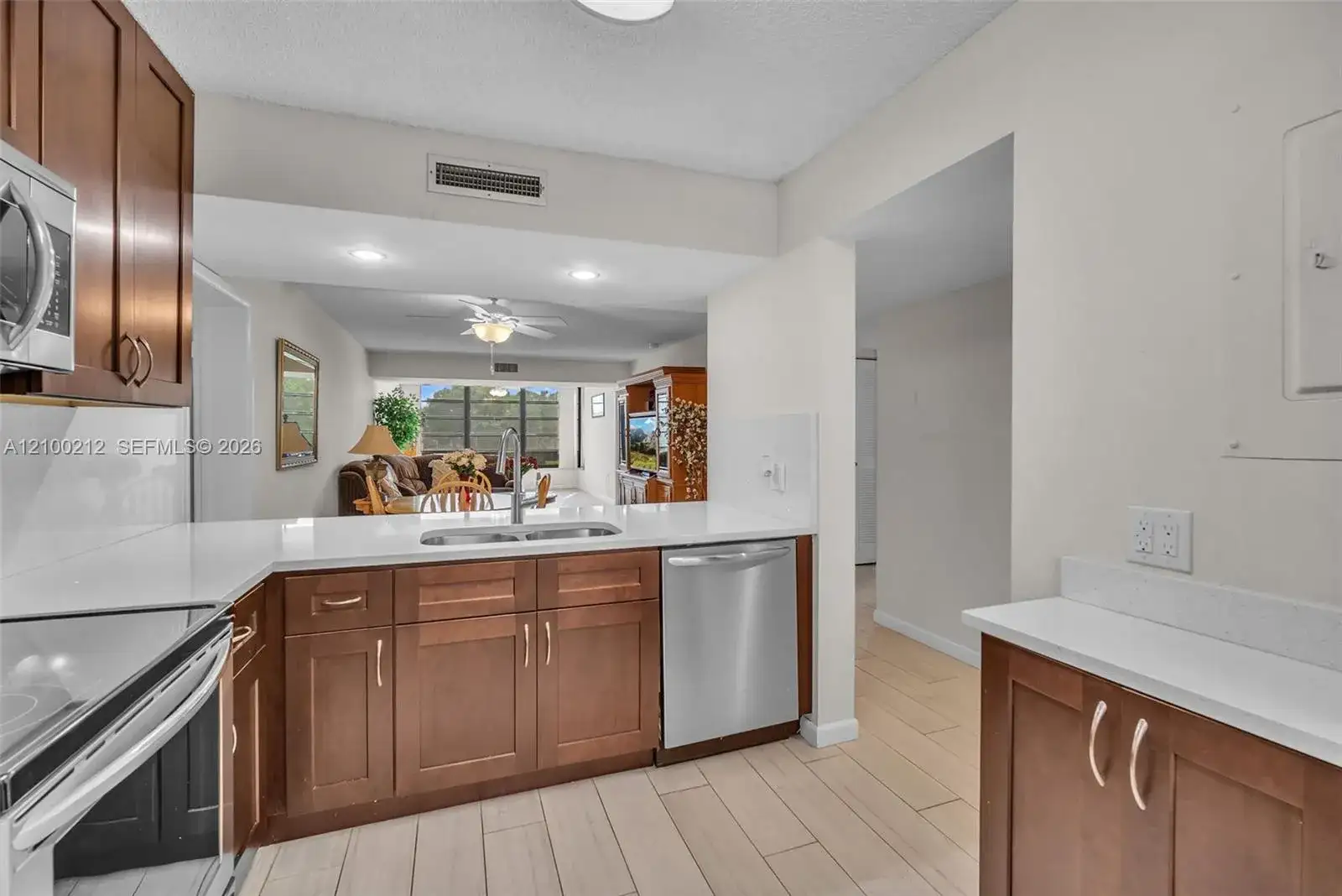 1530 Whitehall Dr # 302, Davie FL 33324 photo 3