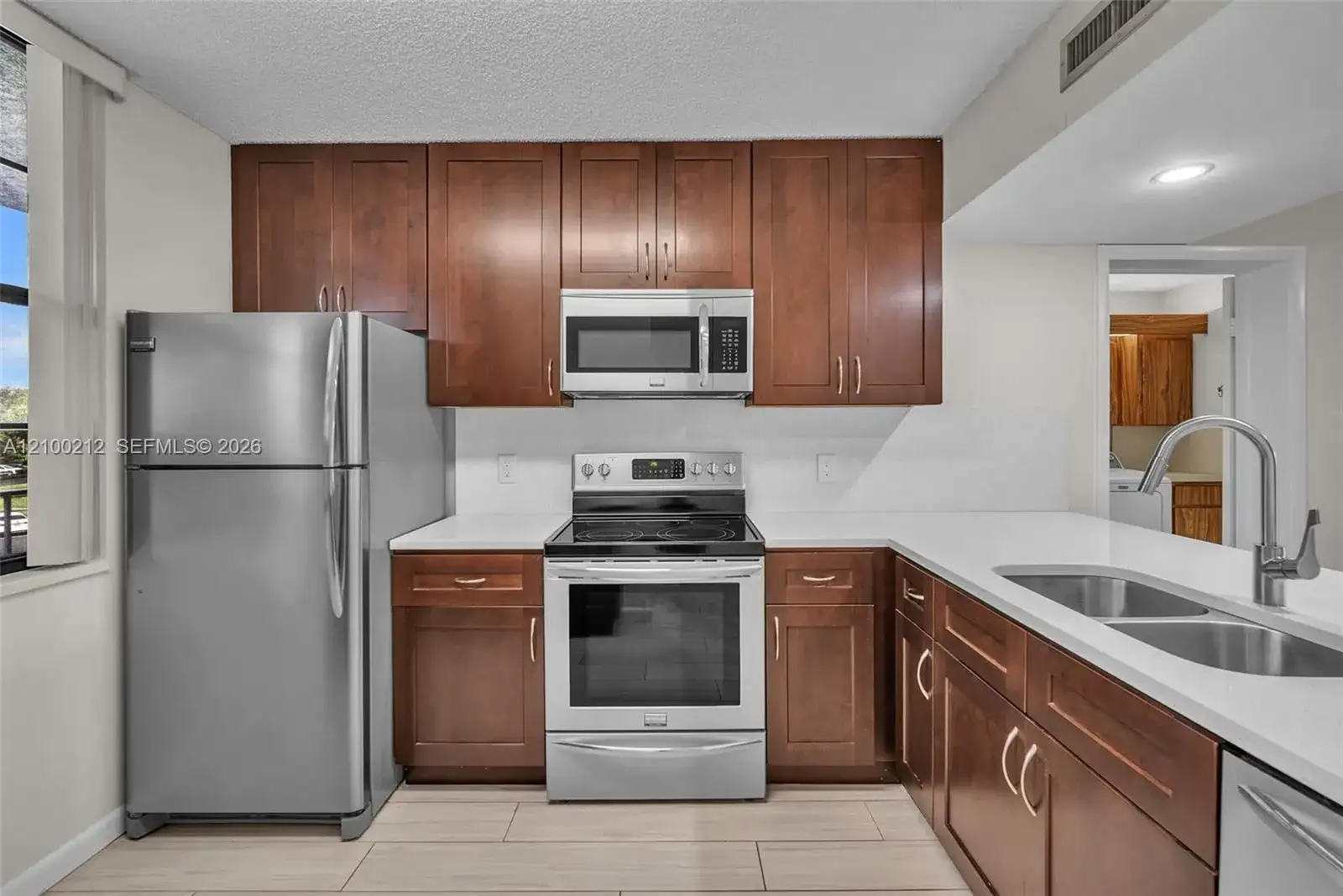 1530 Whitehall Dr # 302, Davie FL 33324 photo 4