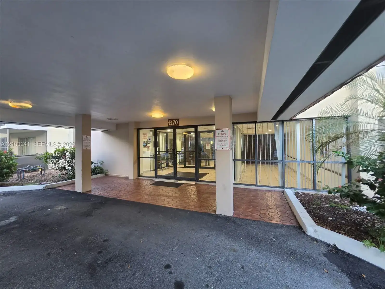 4170 Inverrary Dr # 311, Lauderhill FL 33319 photo 2