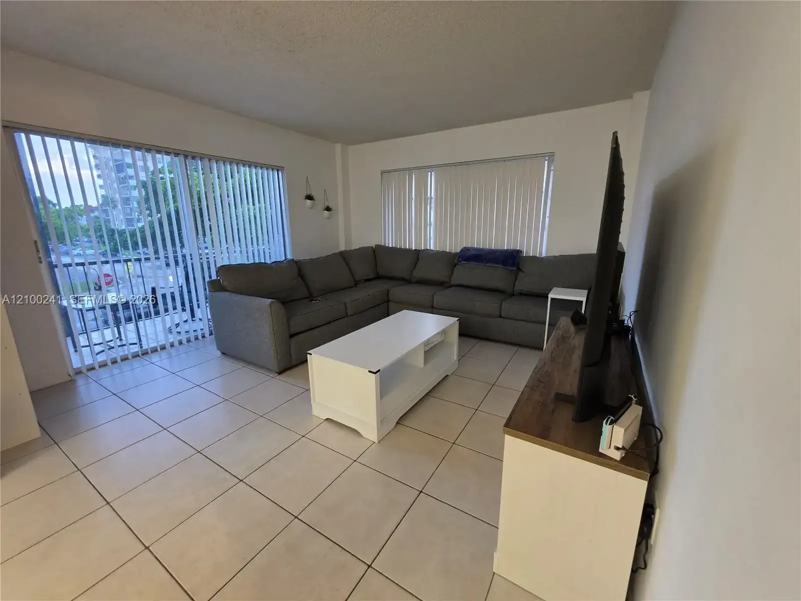 4170 Inverrary Dr # 311, Lauderhill FL 33319 photo 5