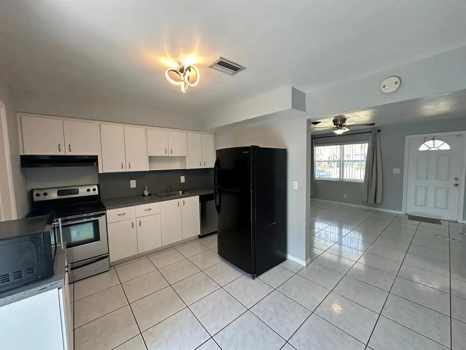 5227 SW 94th Avenue, Cooper City FL 33328 photo 3