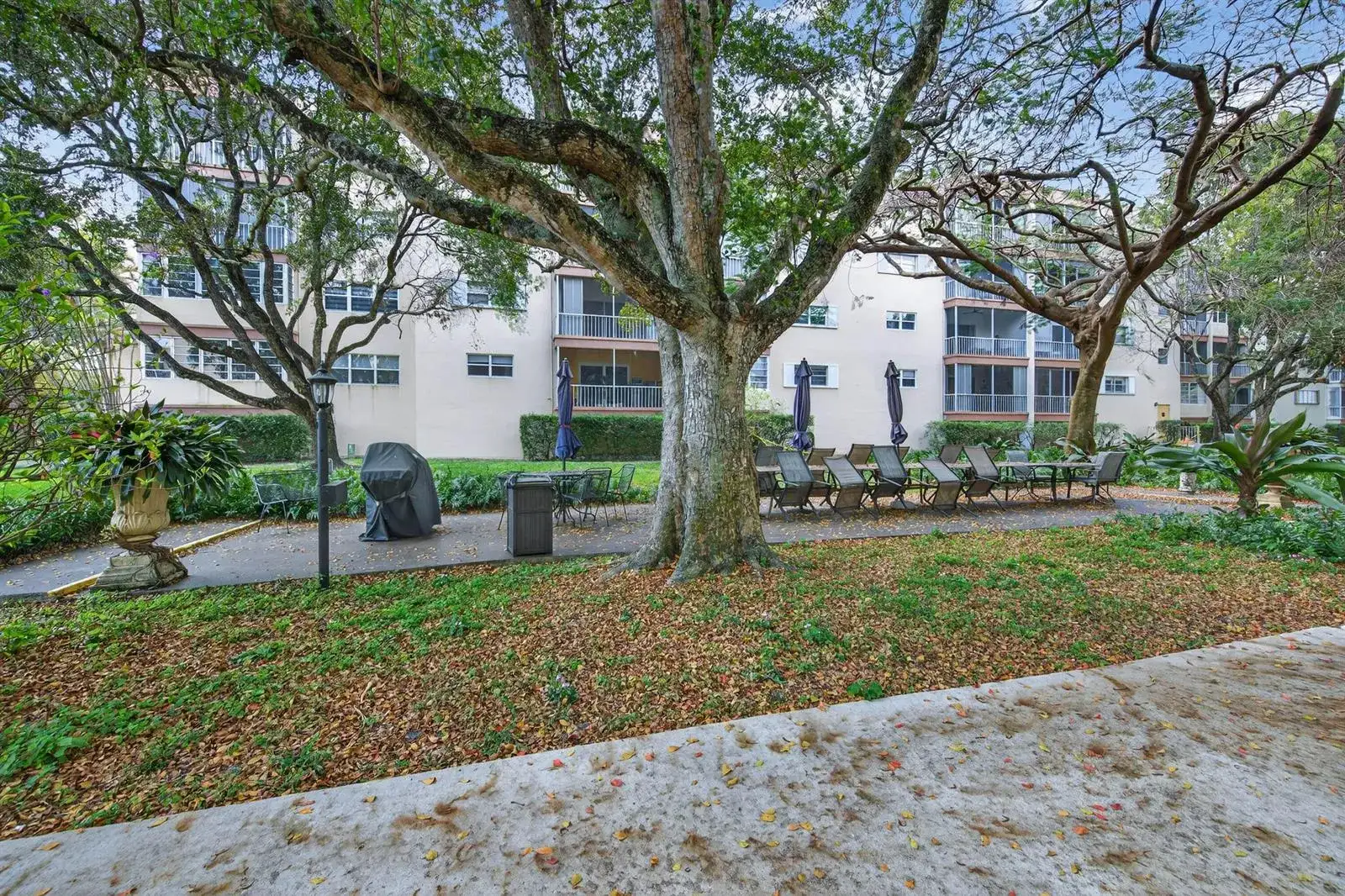 6731 Cypress Road # 402, Plantation FL 33317 photo 4