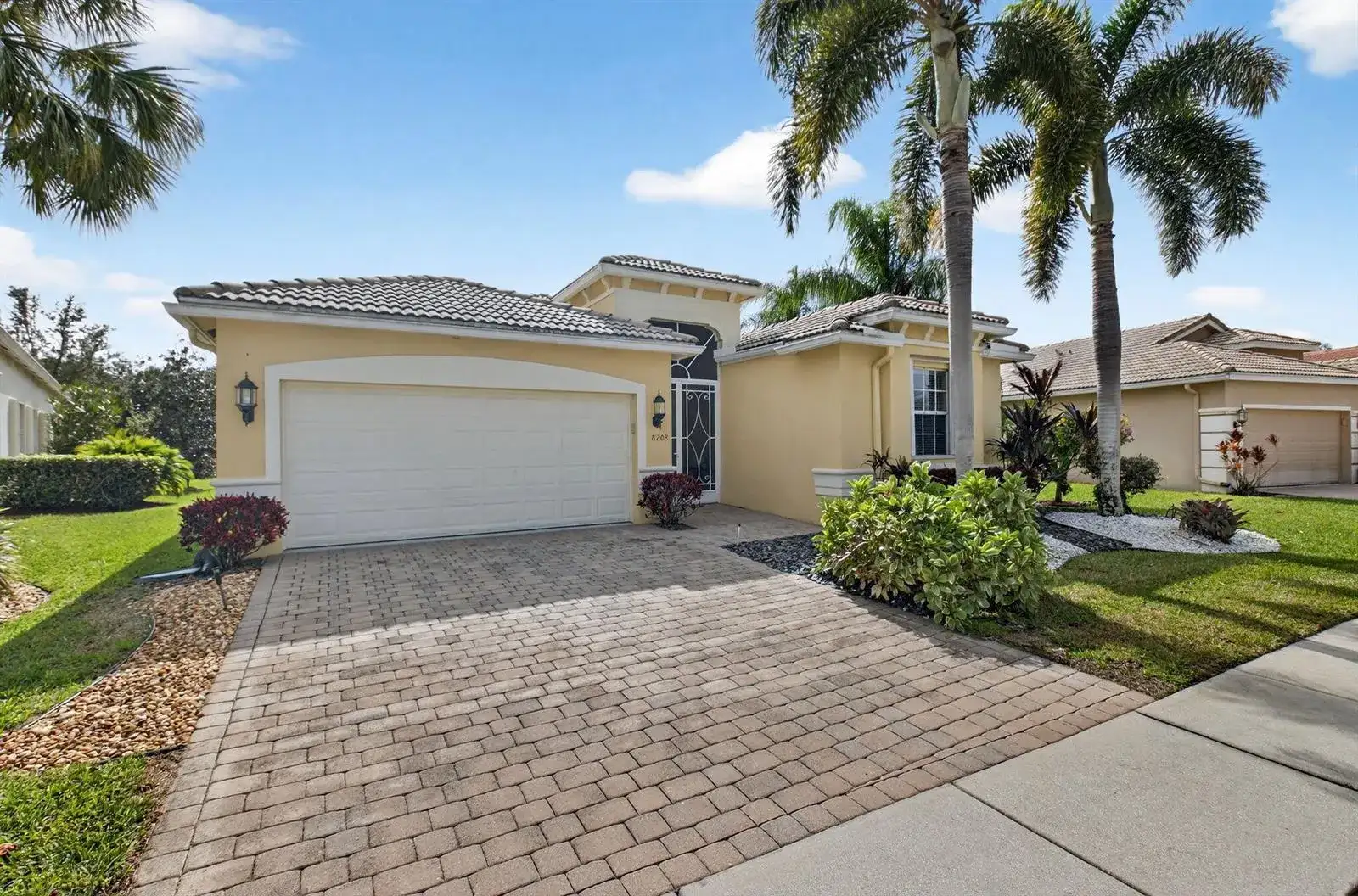 8208 Parini Way, Lake Worth FL 33467 photo 3