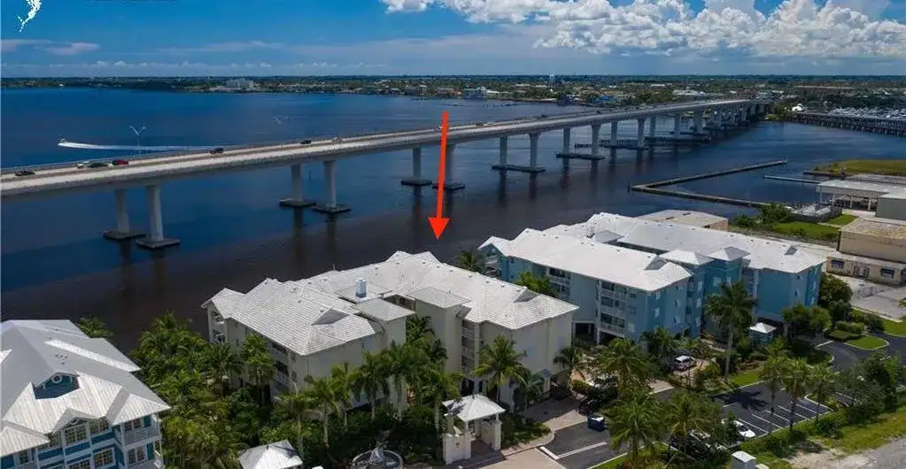 275 NW Flagler Avenue # 205, Stuart FL 34994 photo 2