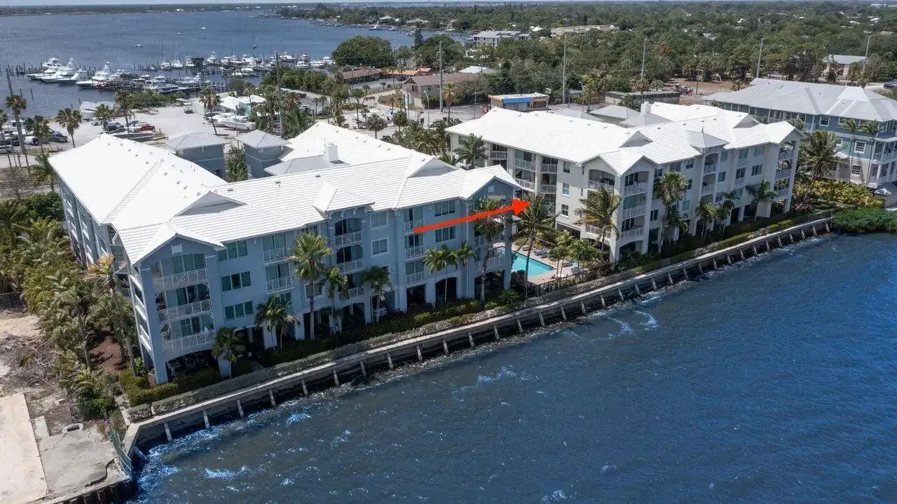 275 NW Flagler Avenue # 205, Stuart FL 34994 photo 3