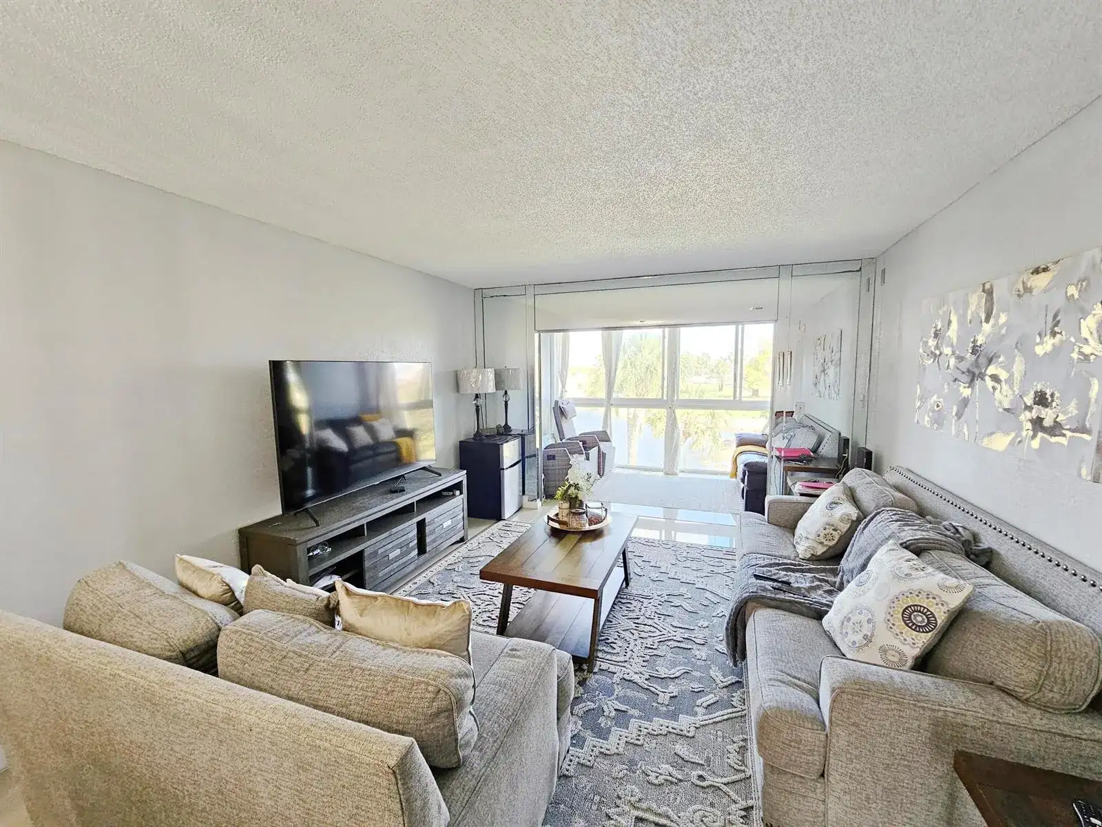 7807 Golf Cir Circle # 305, Margate FL 33063 photo 4