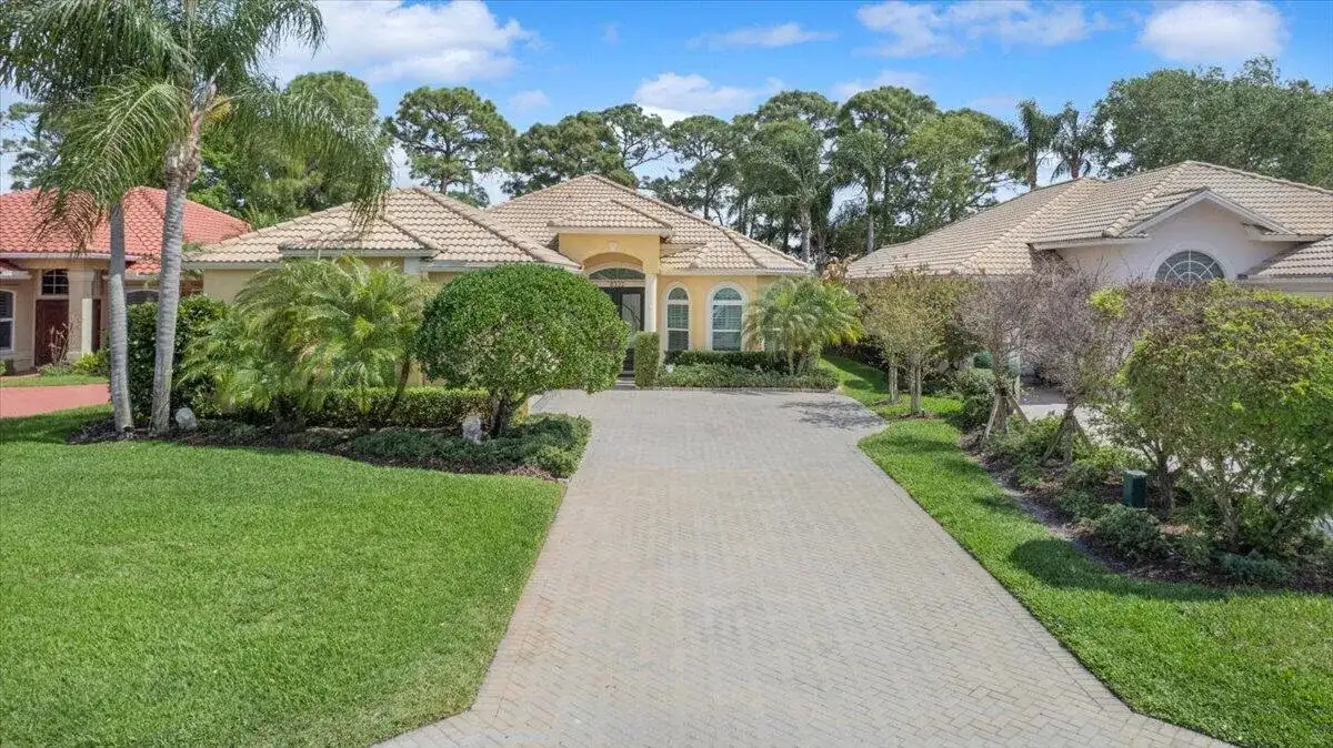 8332 Belfry Place, Port St. Lucie FL 34986 photo 3