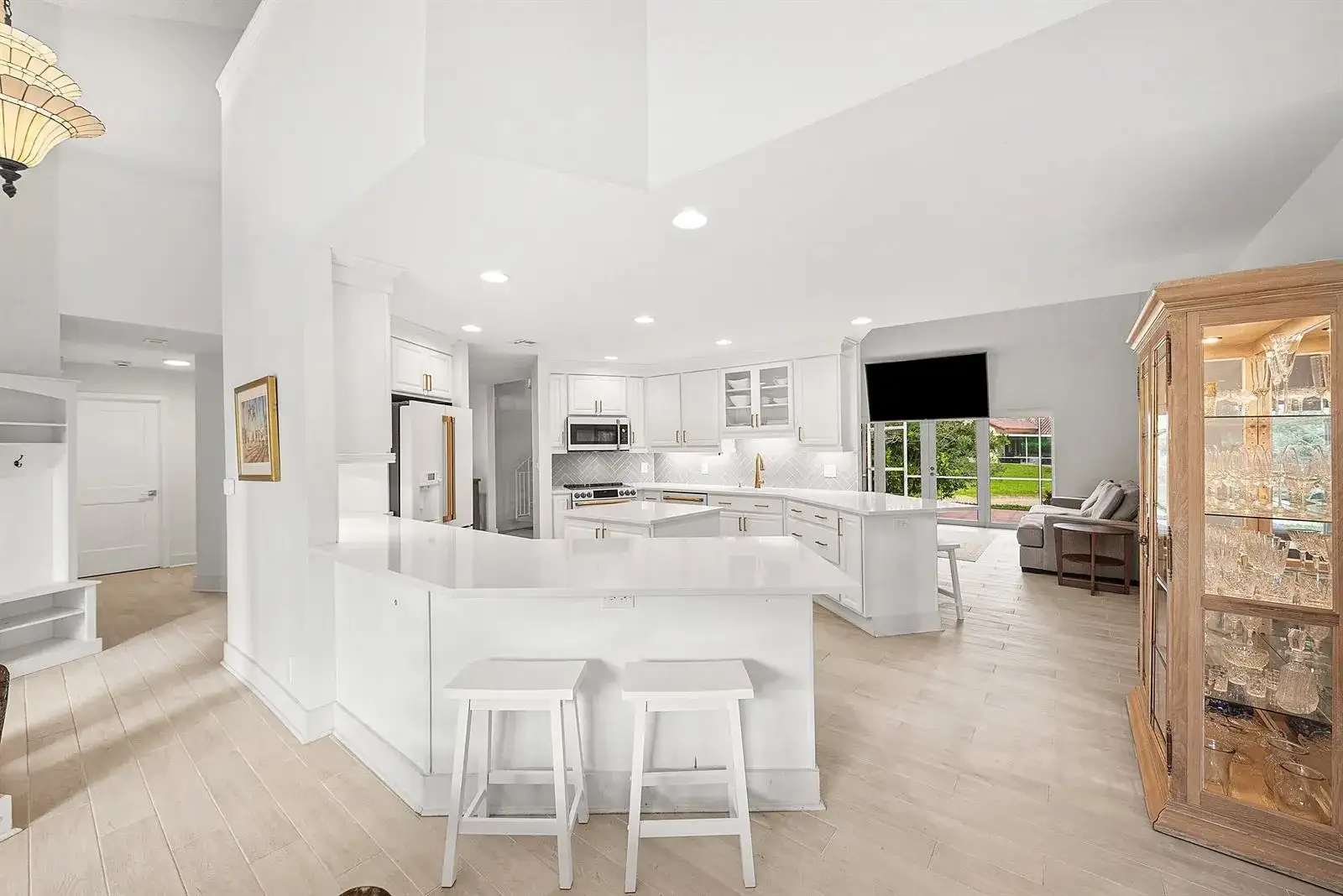 23373 Water Circle, Boca Raton FL 33486 photo 2