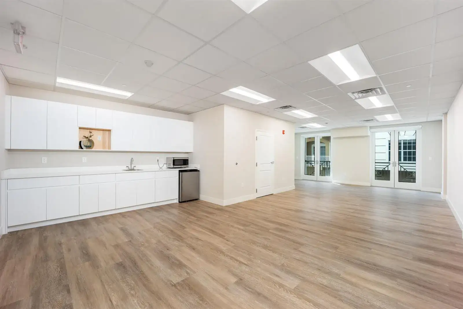41 SW Seminole Street # 211, Stuart FL 34994 photo 3