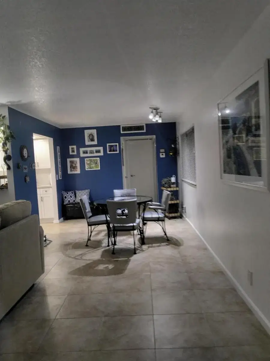 399 Brittany # L, Delray Beach FL 33446 photo 2