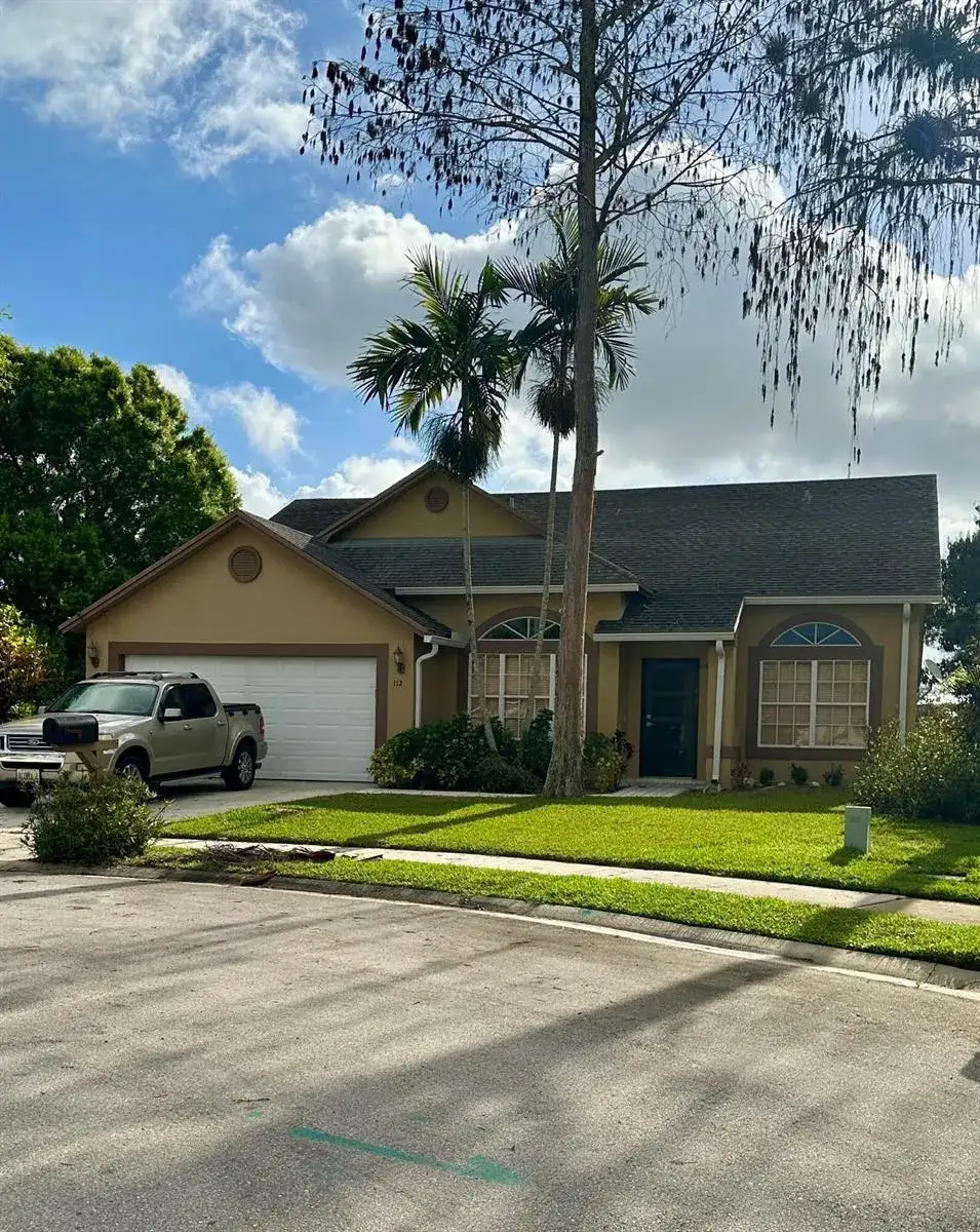 112 Princess Court, Royal Palm Beach FL 33411 photo 2