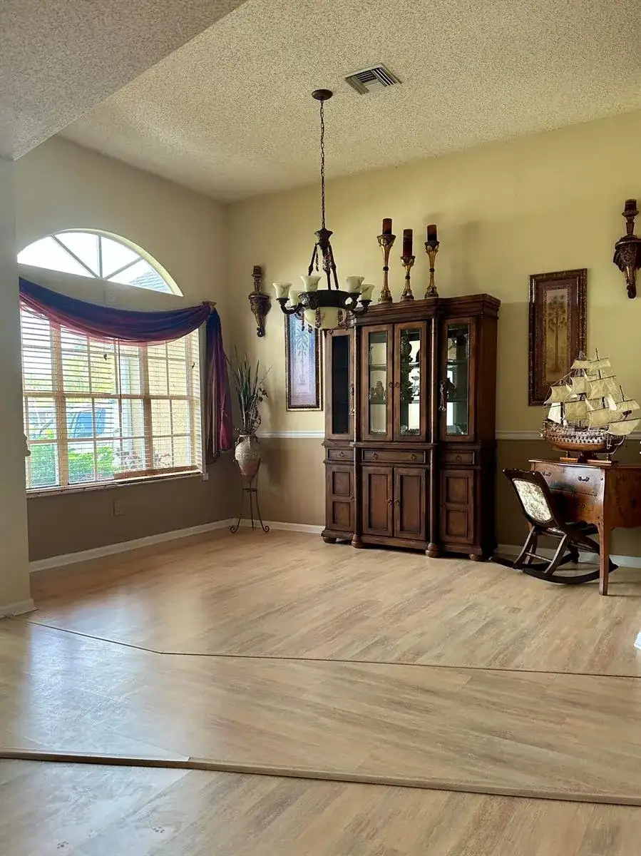 112 Princess Court, Royal Palm Beach FL 33411 photo 3