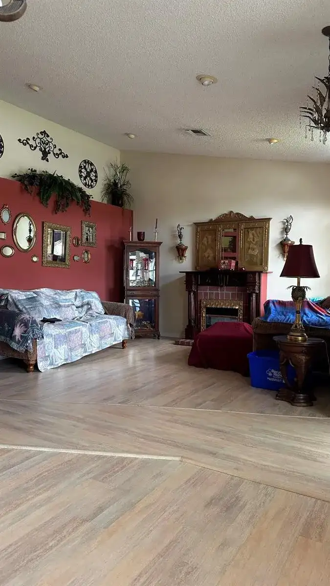 112 Princess Court, Royal Palm Beach FL 33411 photo 4