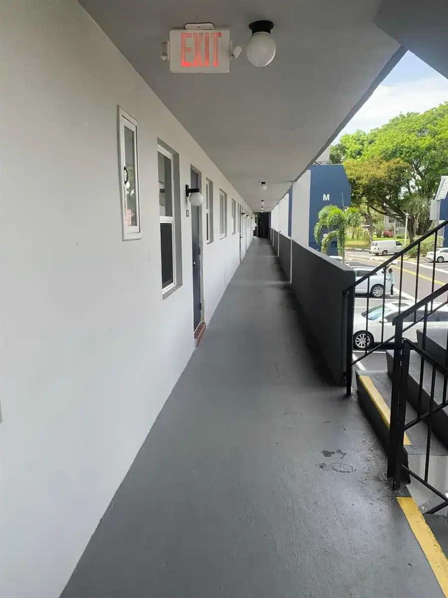 7887 Golf Cir Drive # 212, Margate FL 33063 photo 3