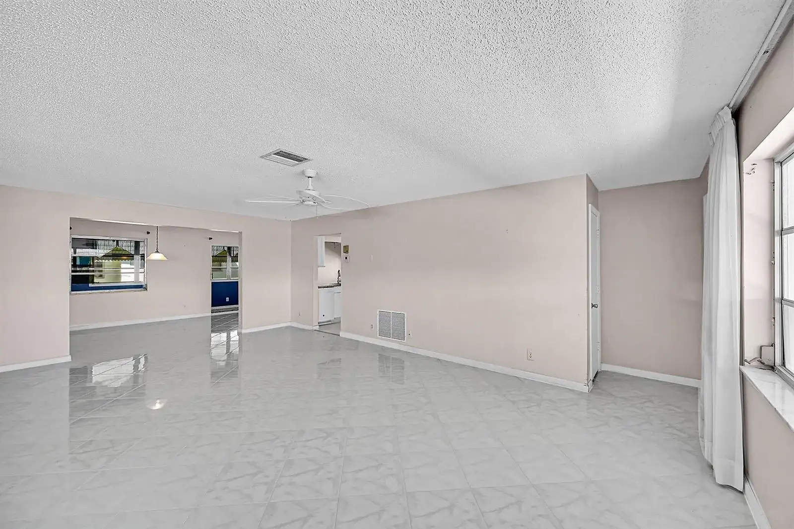 1515 SW 21st Street, Boynton Beach FL 33426 photo 5