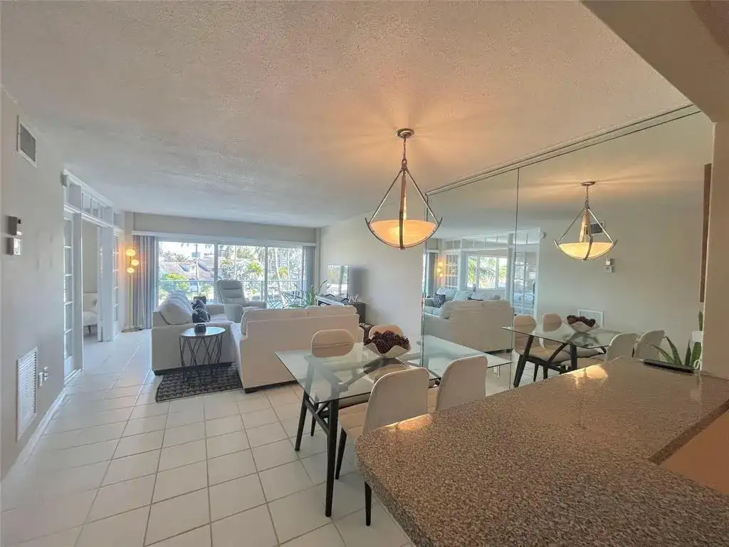 140 NE 28th Avenue # 305, Pompano Beach FL 33062 photo 4