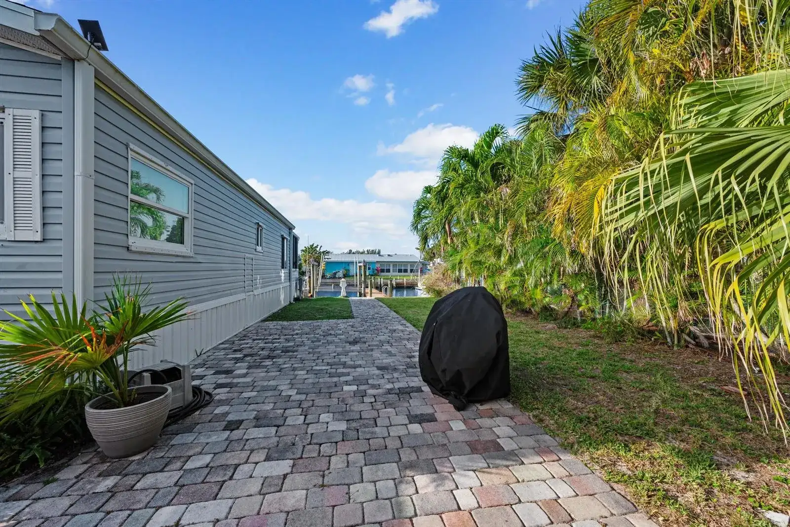 10851 S Ocean (Unit 91) Drive, Jensen Beach FL 34957 photo 2