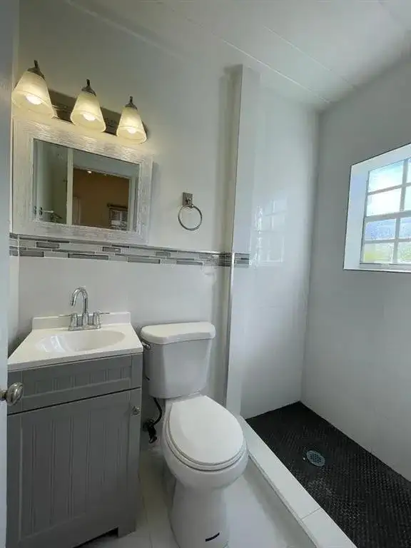 104 NE 4th Avenue # C, Delray Beach FL 33483 photo 3